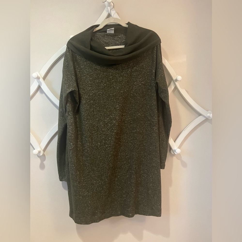 CAbi Size large weathered Moss green Solace tunic dress